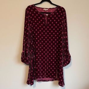 SAHARA Vintage Velvet Burnout Mini Dress in Maroon/Pink